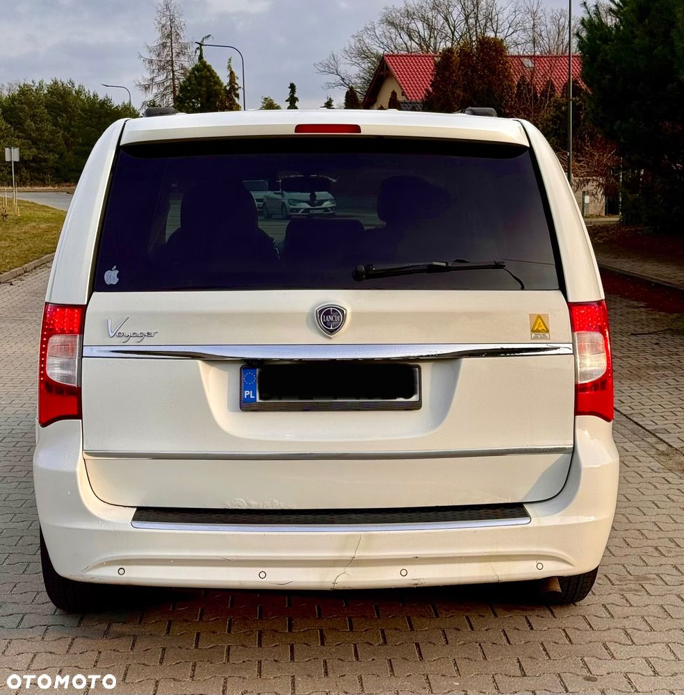 Lancia Voyager 2.8CRD Gold - 7