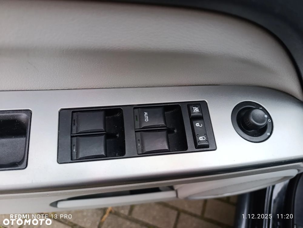 Jeep Compass 2.4I 4x4 Sport - 21