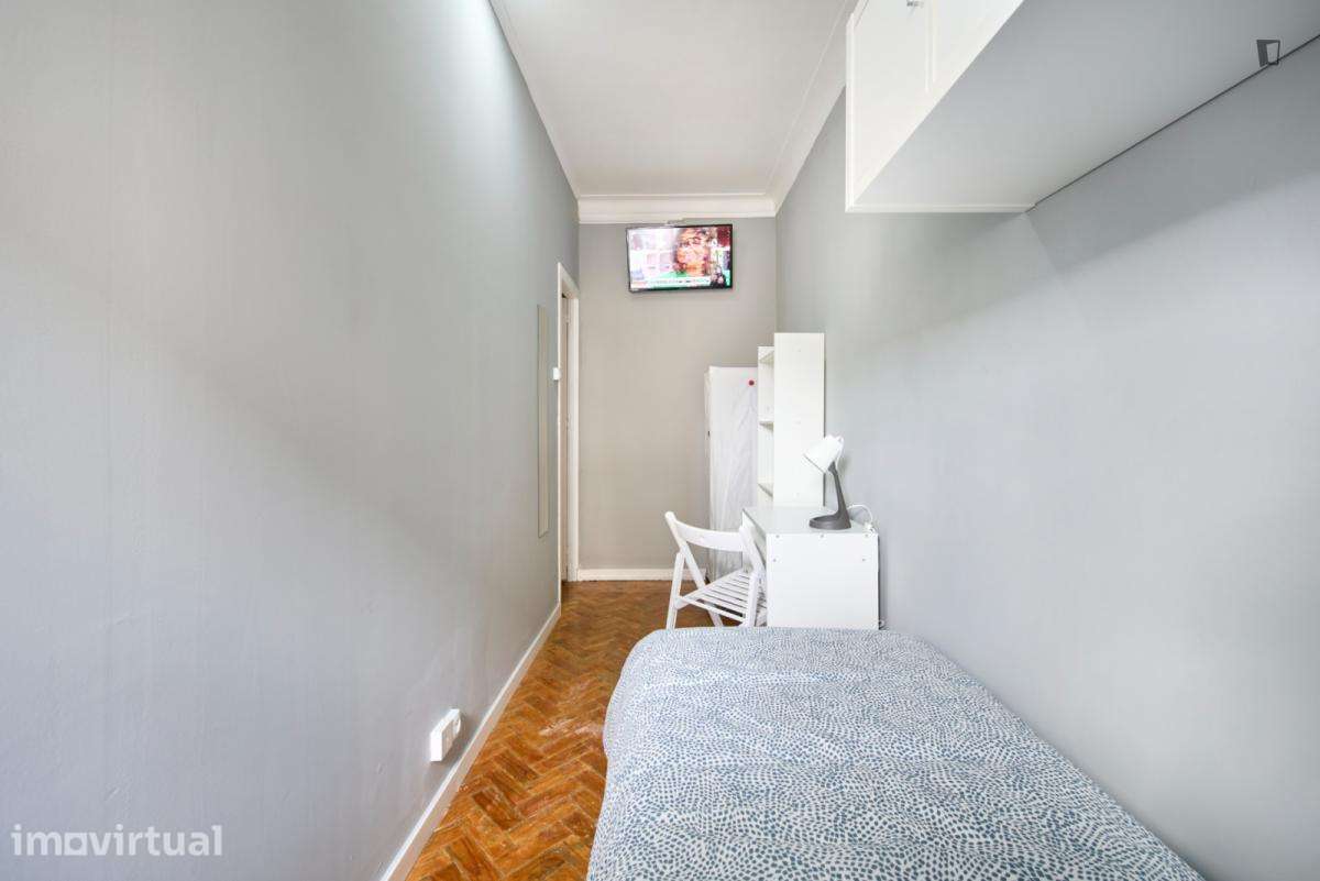 Quarto - localizado em Amadora Lisbon - Grande imagem: 4/25