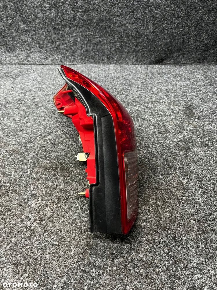 lampa prawy tył tylna toyota rav 4 III - 8