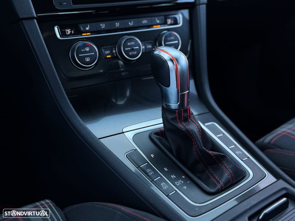 VW Golf GTI Performance BlueMotion DSG - 7