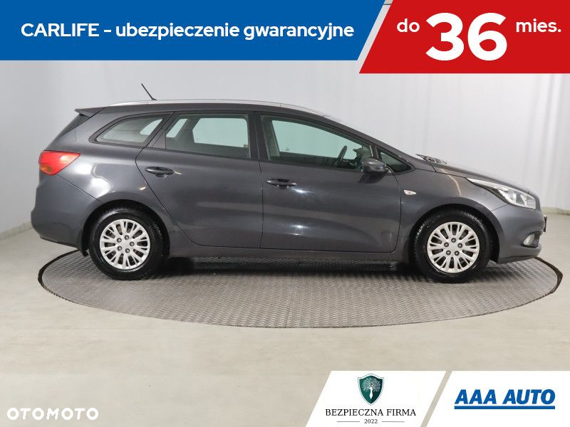 Kia Ceed - 7