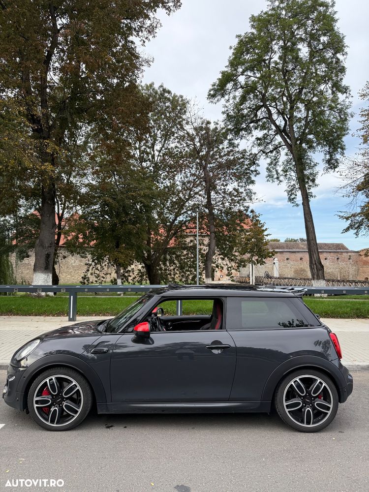 Mini John Cooper Works - 8