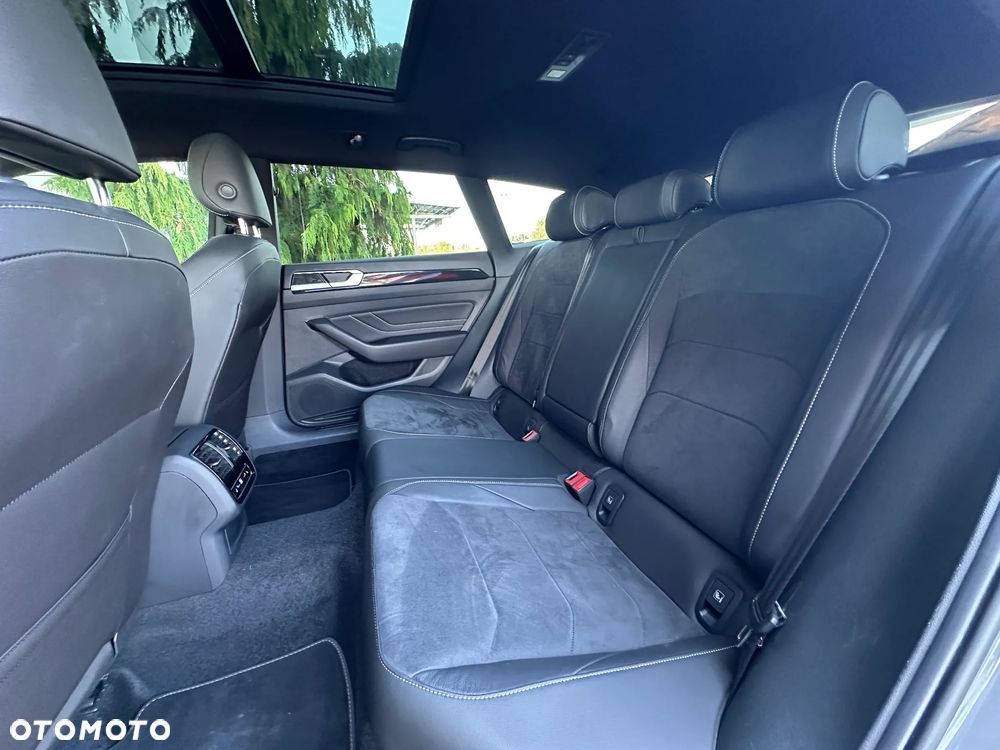 Volkswagen Arteon 2.0 TSI DSG R-Line Edition - 16