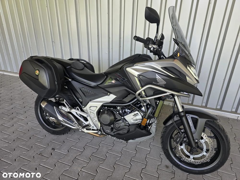 Honda NC - 7