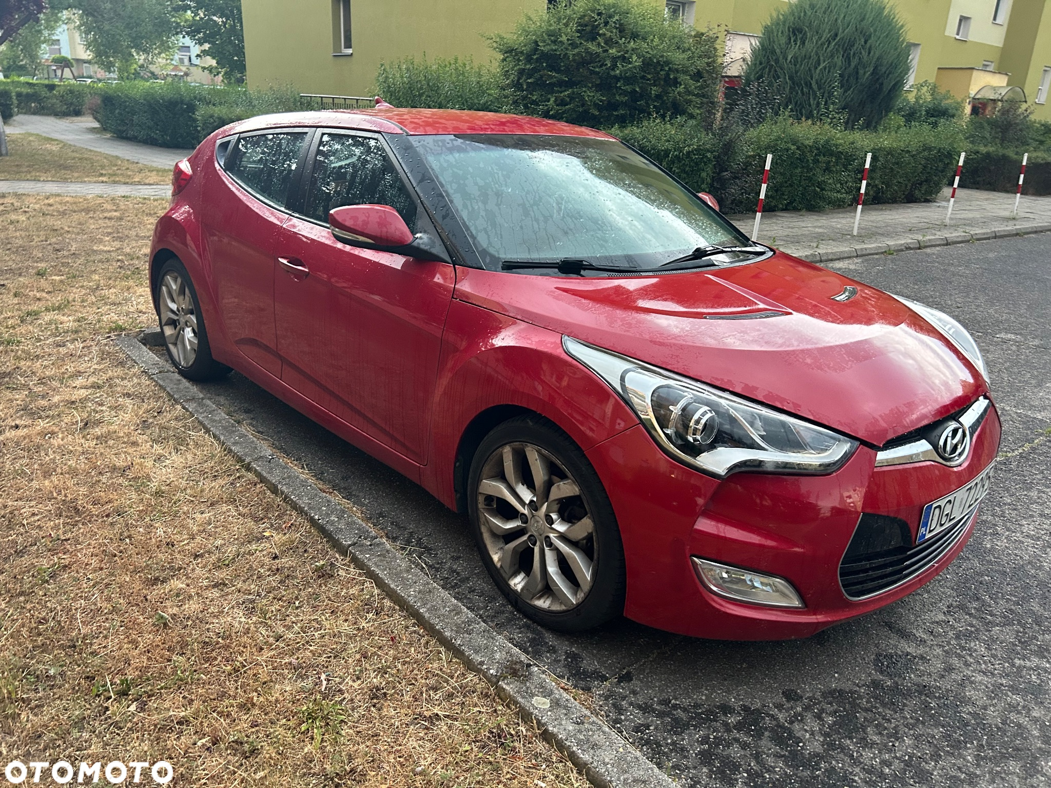 Hyundai Veloster - 4