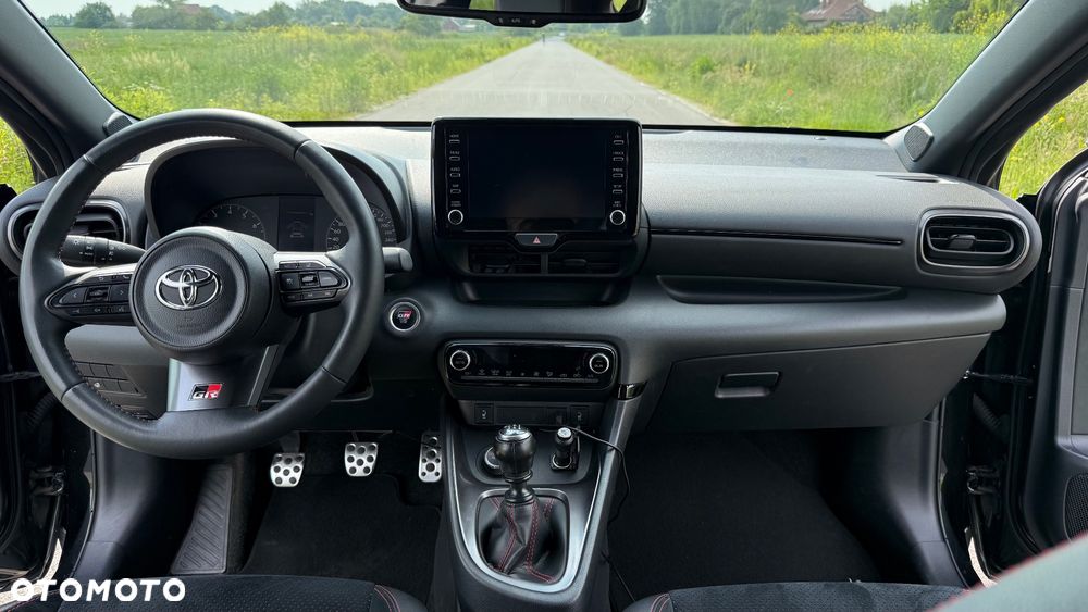 Toyota GR Yaris 1.6 Dynamic - 11