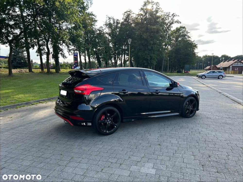 Ford Focus 2.0 TDCi ST-Line Black ASS - 6