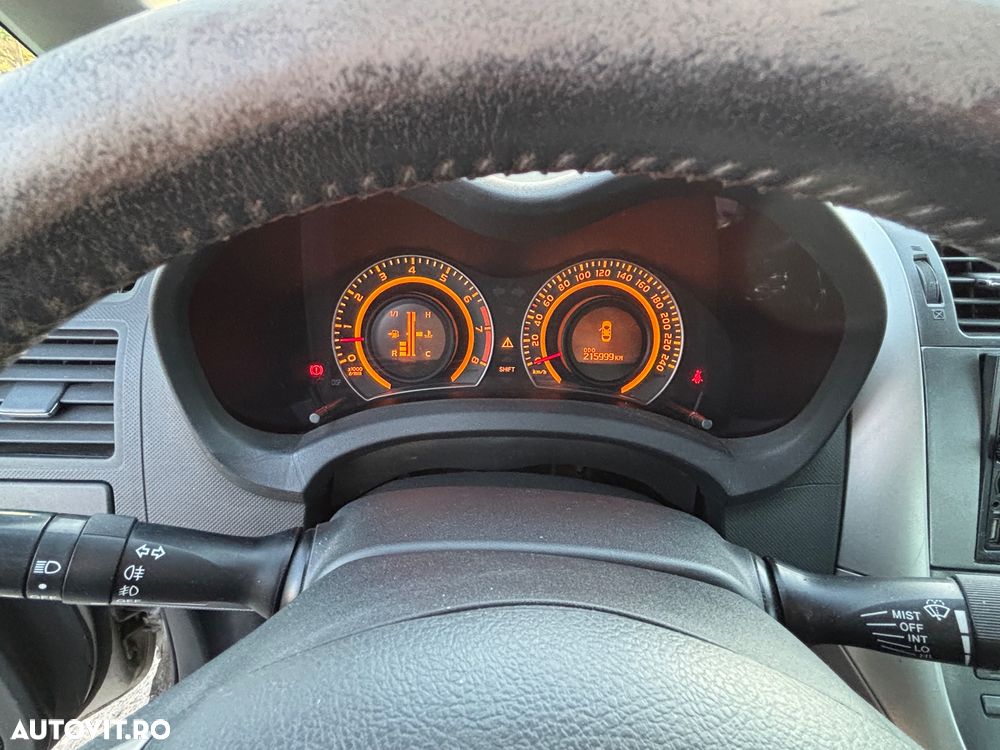 Toyota Auris 1.6 Sol - 15
