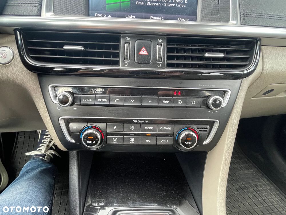 Kia Optima - 9