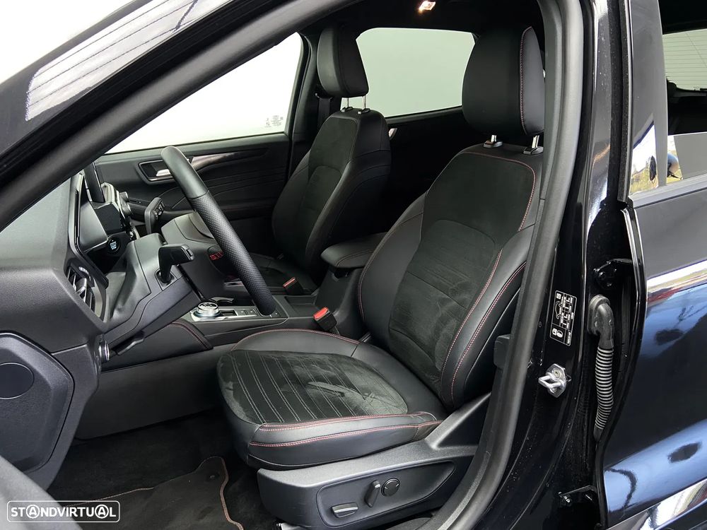 Ford Kuga 2.5 PHEV ST-Line X - 9