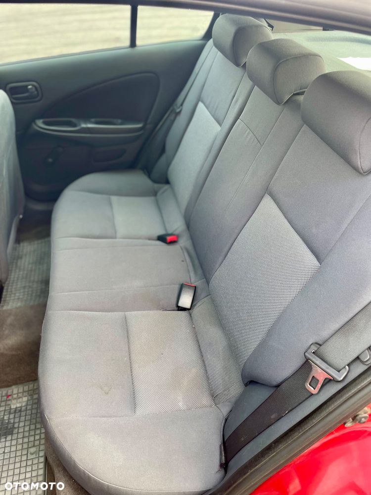 Nissan Almera 1.5 dCi Visia + - 32
