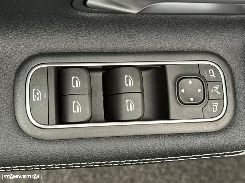 Mercedes-Benz CLA 250 e Shooting Brake Style Plus - 25