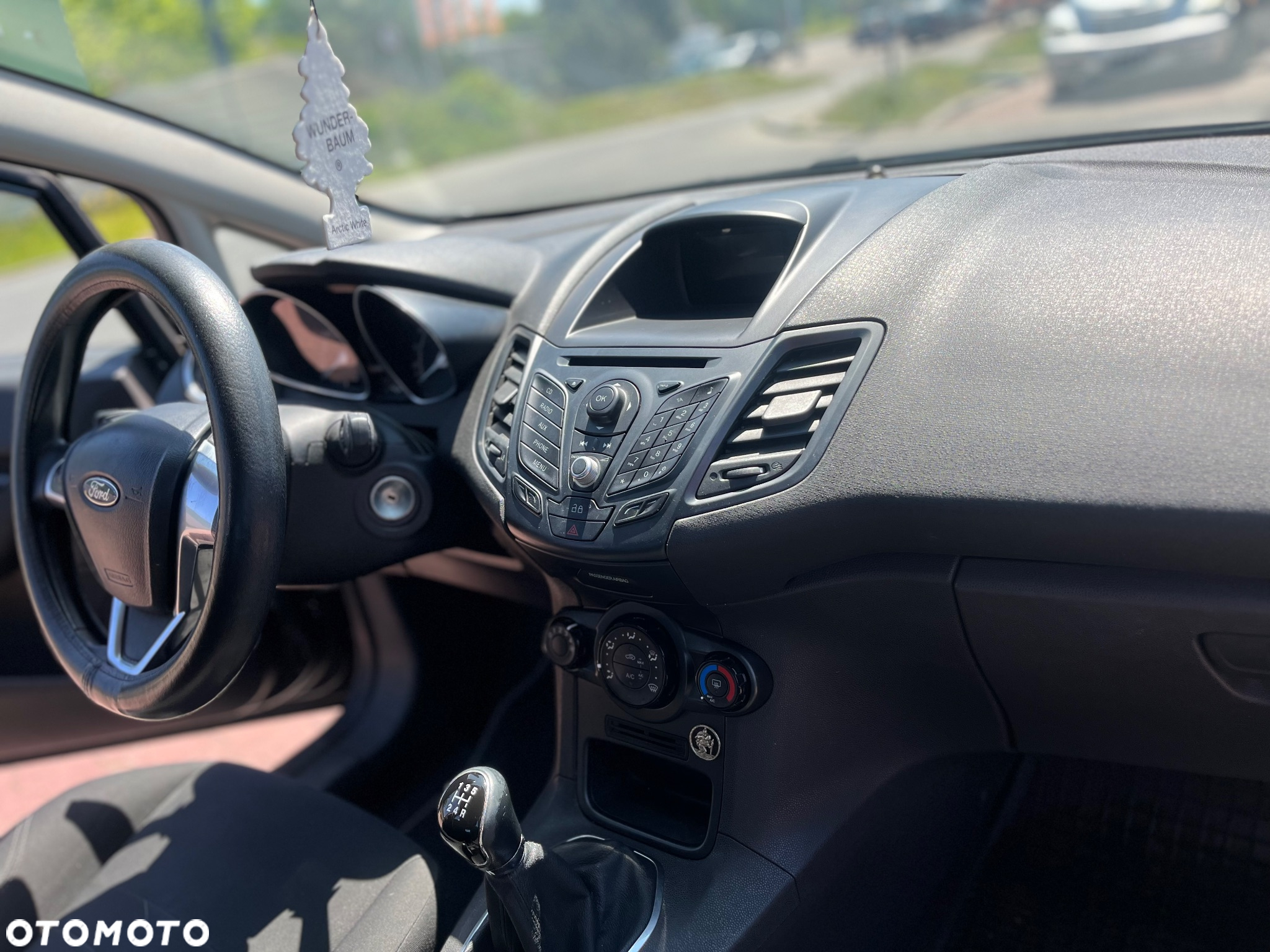 Ford Fiesta 1.25 Ambiente - 19