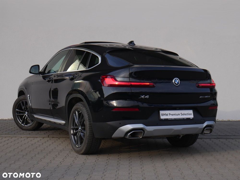 BMW X4 - 4