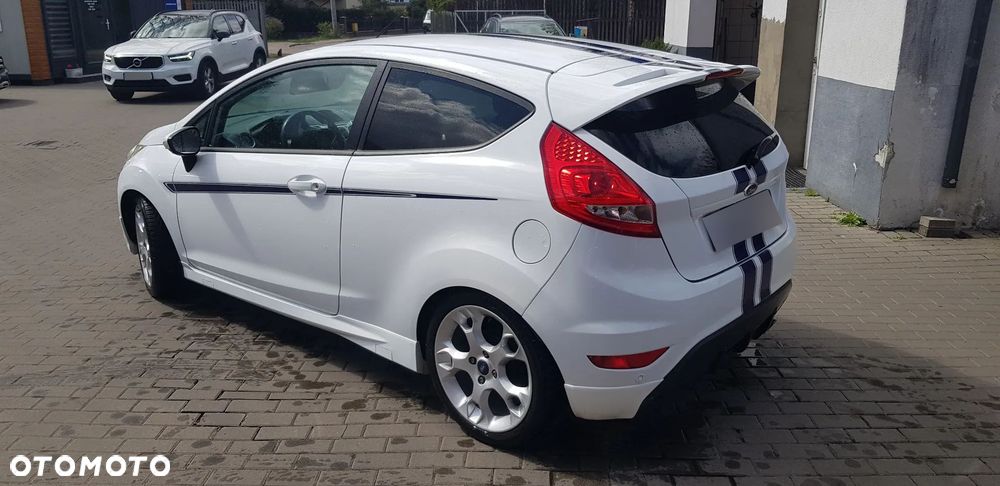Ford Fiesta 1.6 Ti-VCT Sport S - 3