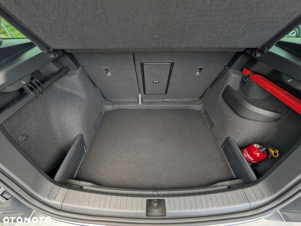 Skoda Karoq 1.5 TSI ACT Selection DSG - 28