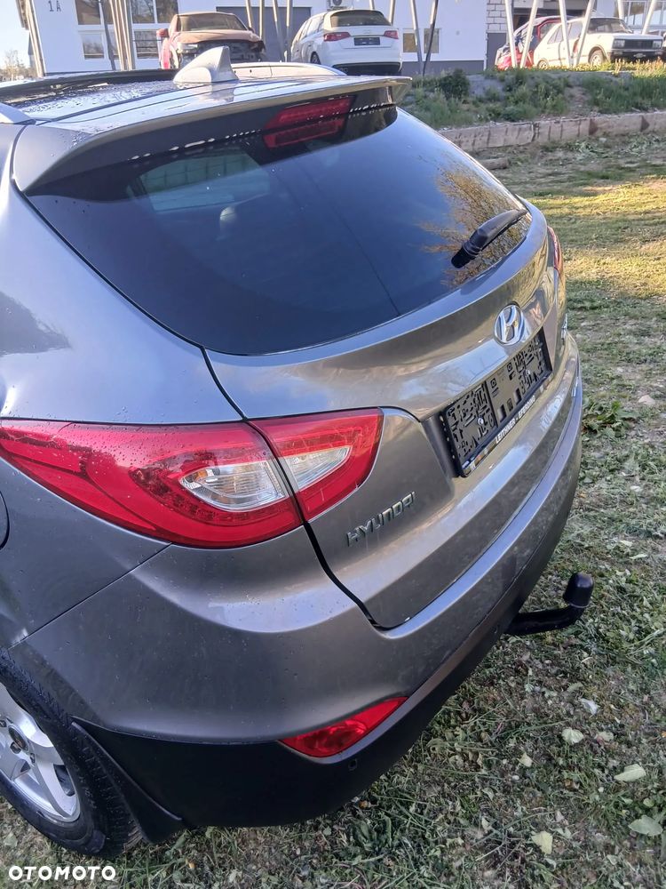 Hyundai ix35 2.0 CRDi 4WD Automatik Fifa World Cup Gold Edition - 15
