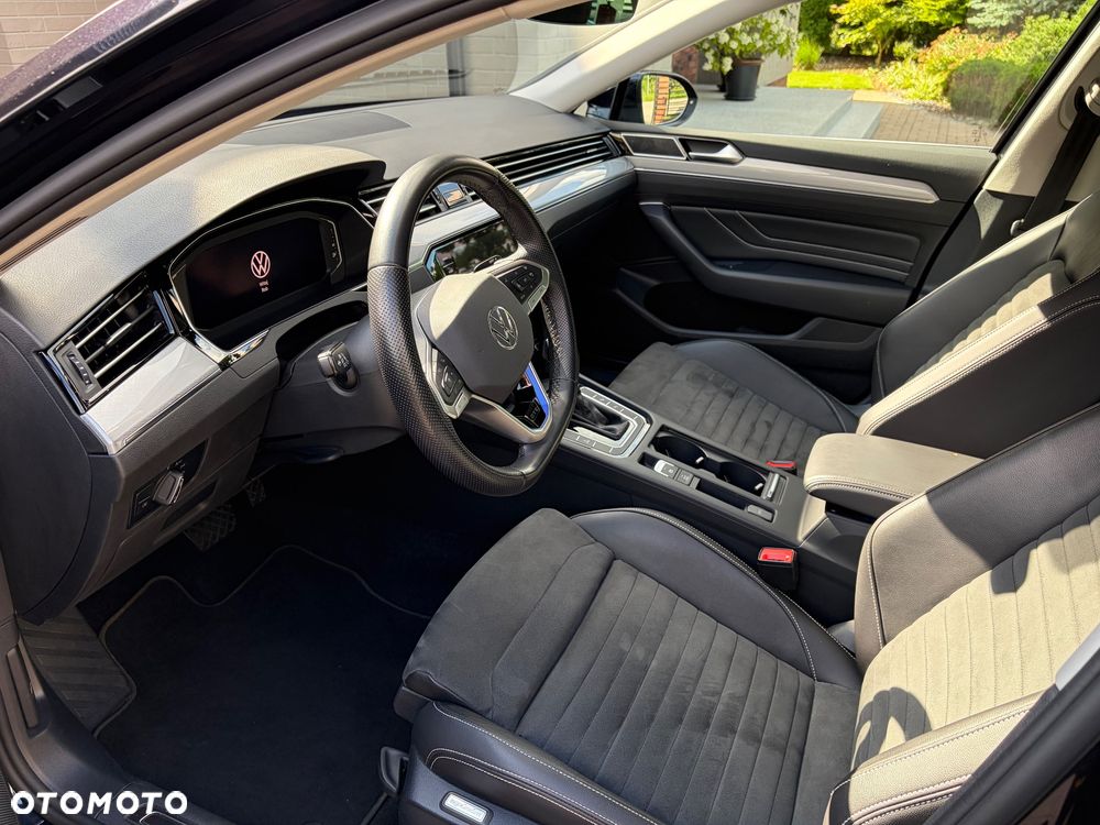 Volkswagen Passat 1.4 TSI Plug-In Hybrid GTE DSG - 8