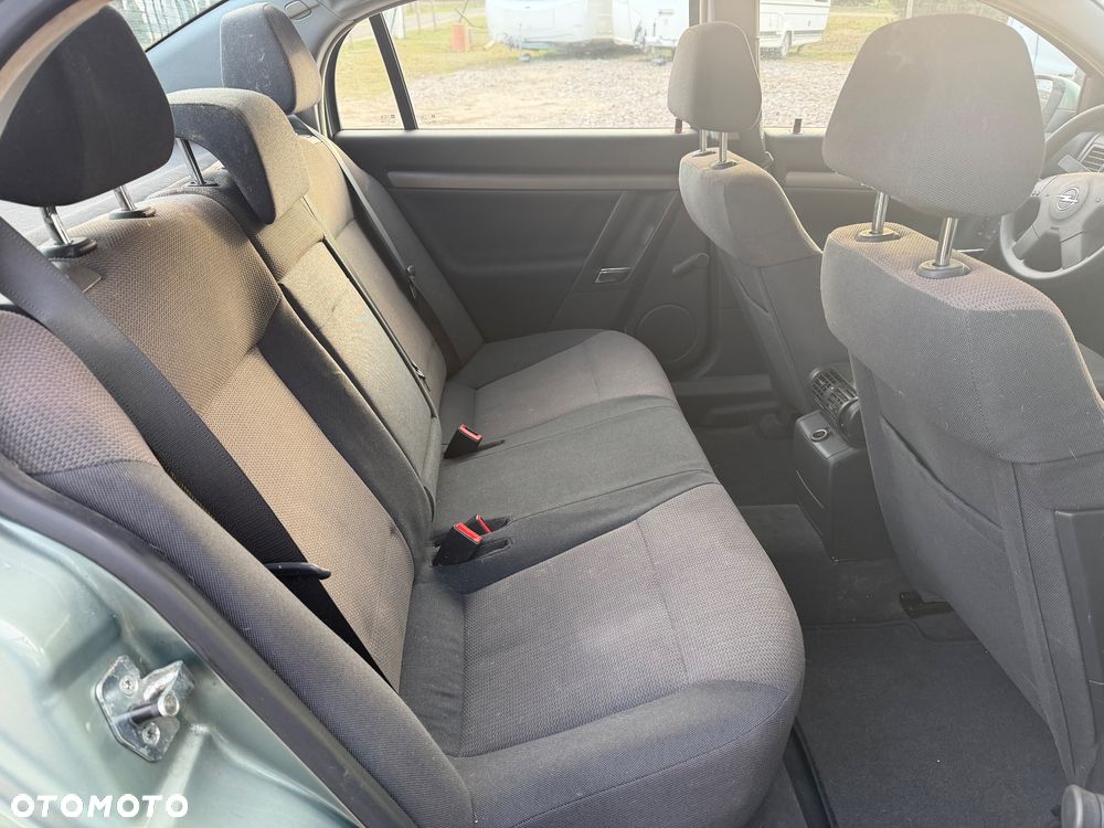 Opel Vectra 1.8 Edition - 10
