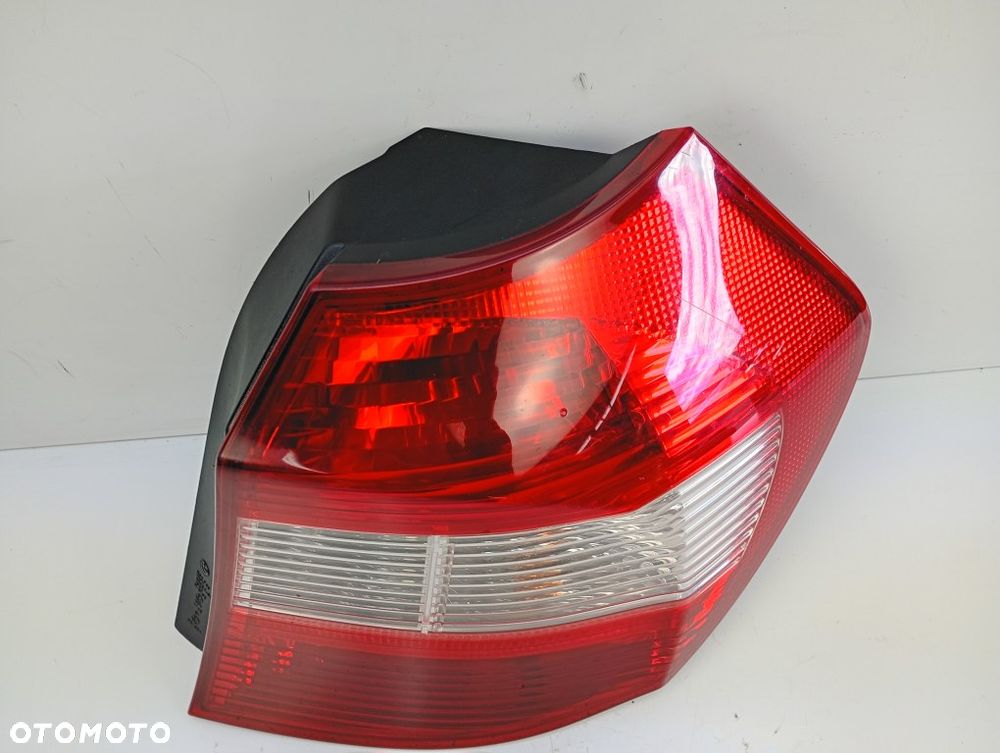 lampa tylna prawa tył BMW 1 E87 6924502 - 2
