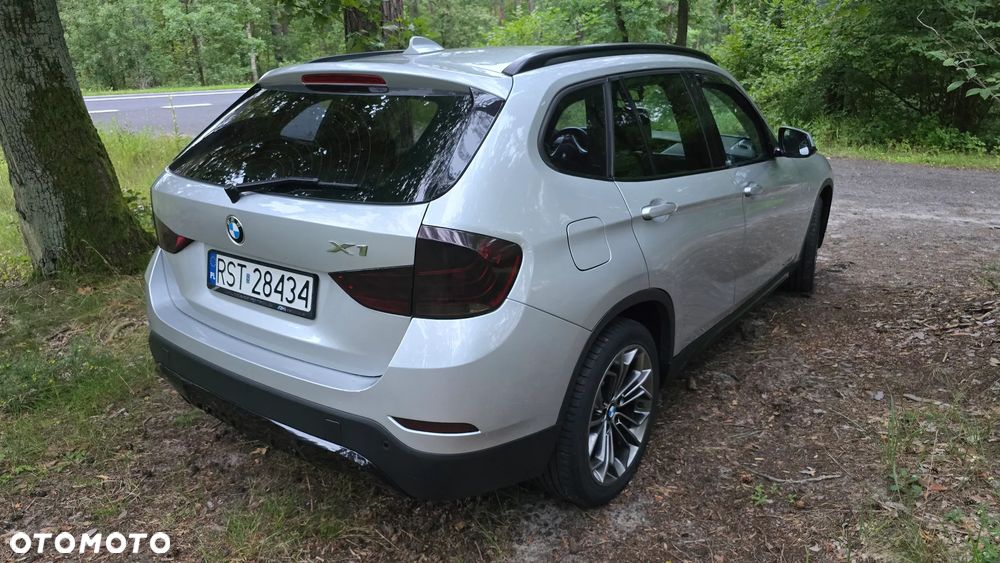 BMW X1 xDrive20d Sport Line - 32