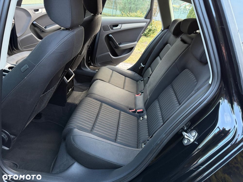 Audi A4 Avant 2.0 TDI DPF Ambiente - 20