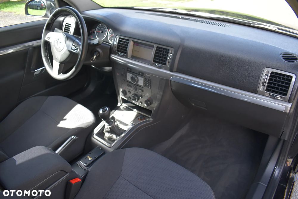Opel Signum 1.8 Cosmo - 32