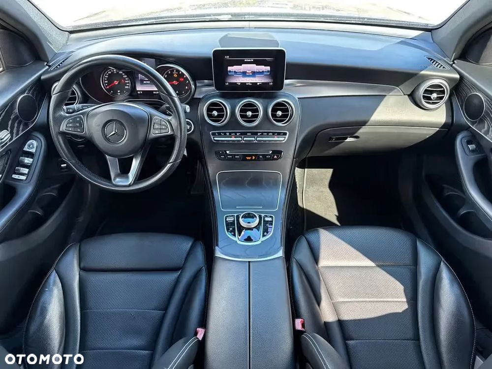 Mercedes-Benz GLC 300 4Matic 9G-TRONIC - 5