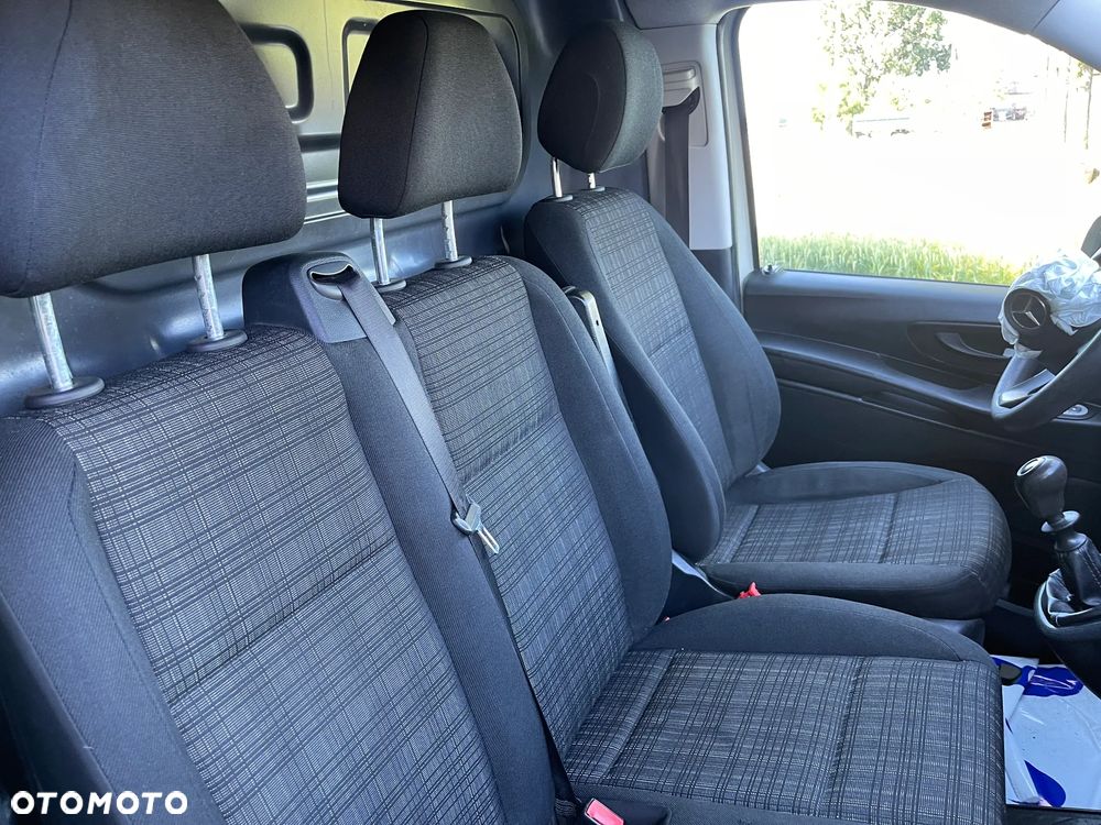 Mercedes-Benz VITO 447 2017 ROK 1.6 Diesel - 15