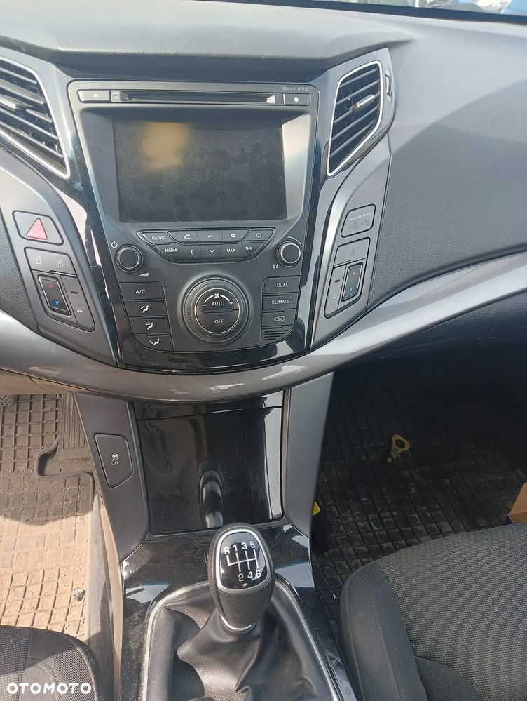 Hyundai i40 1.7 CRDi Comfort - 12