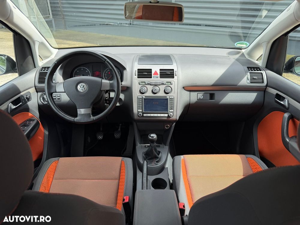 Volkswagen Touran 1.9 TDI - 7