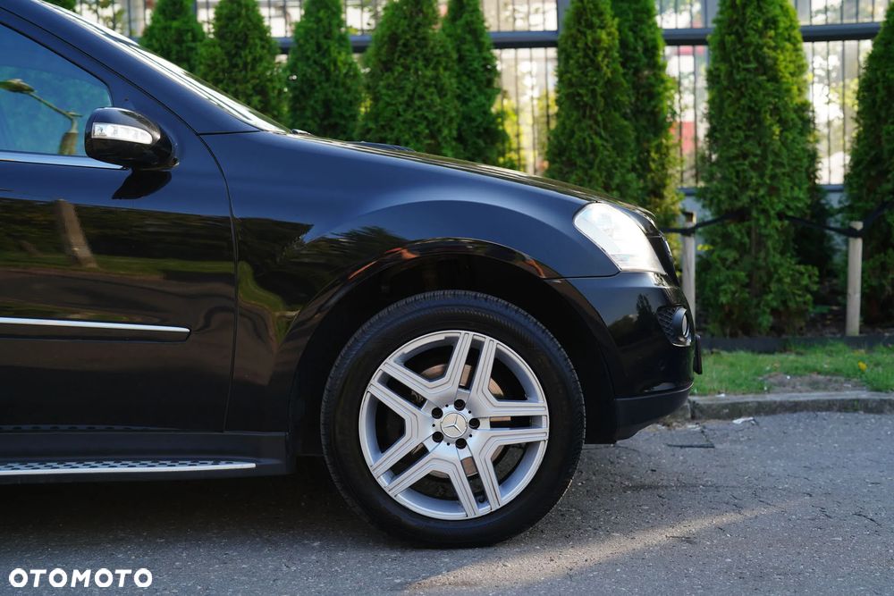 Mercedes-Benz ML 320 CDI 4-Matic - 23