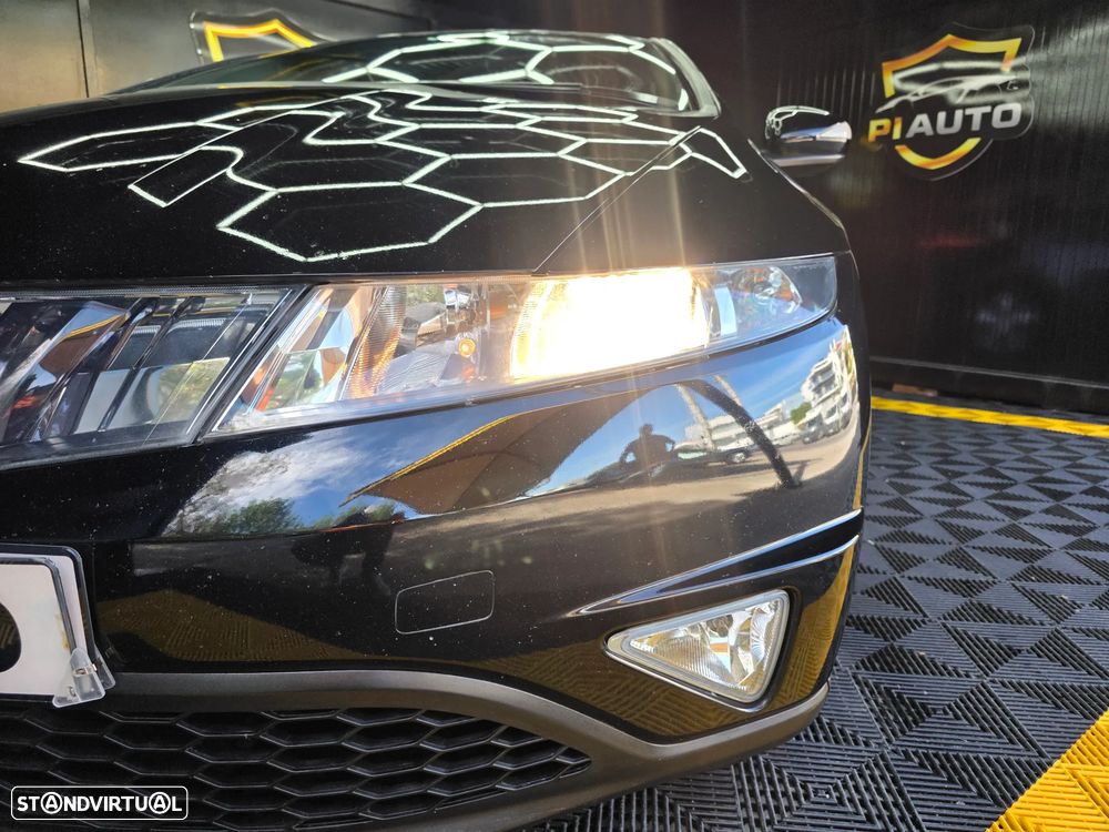 Honda Civic 1.4 Sport - 12