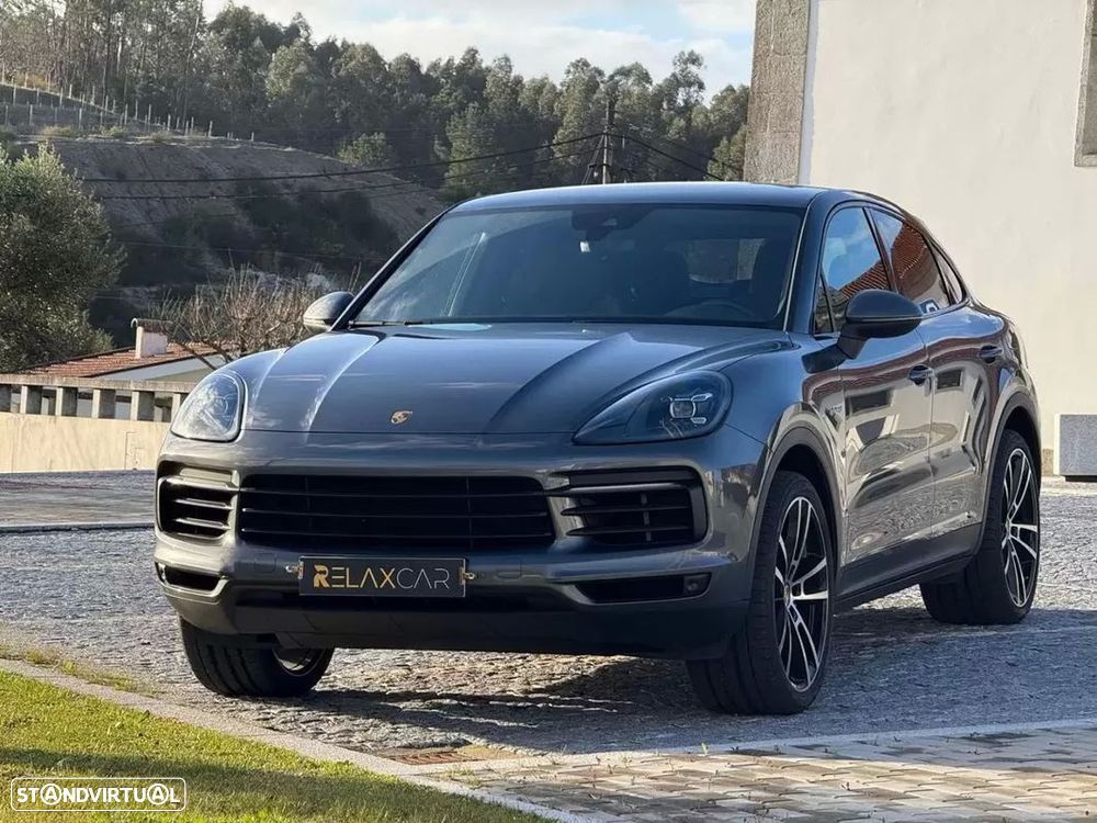 Porsche Cayenne Coupé E-Hybrid - 35