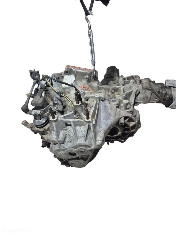 Skrzynia biegów manualna Mitsubishi Outlander II 2.0 DID 4x4 P3200A067 - 3
