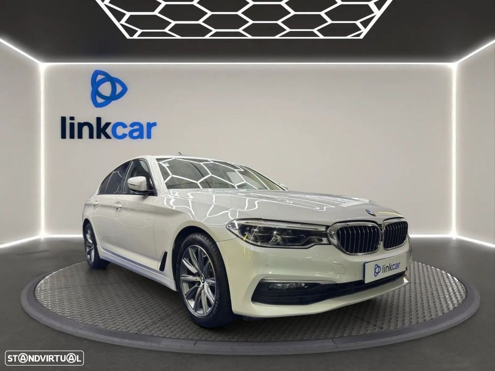 BMW 520 d Line Luxury Auto - 2