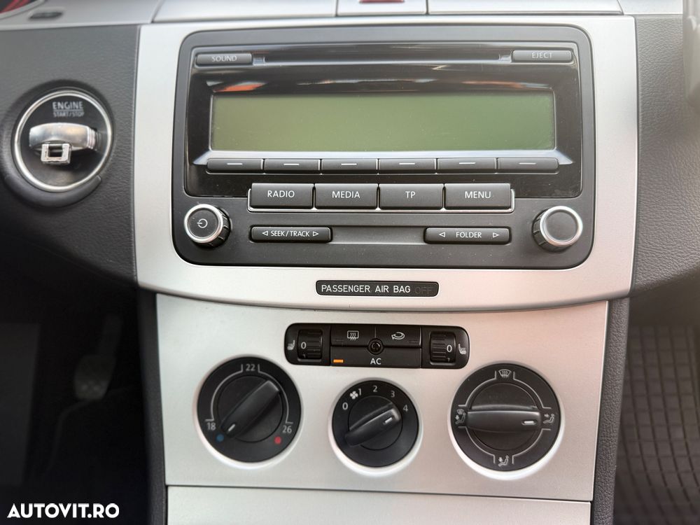Volkswagen Passat 2.0 TDI BlueMotion Technology DPF Comfortline - 8