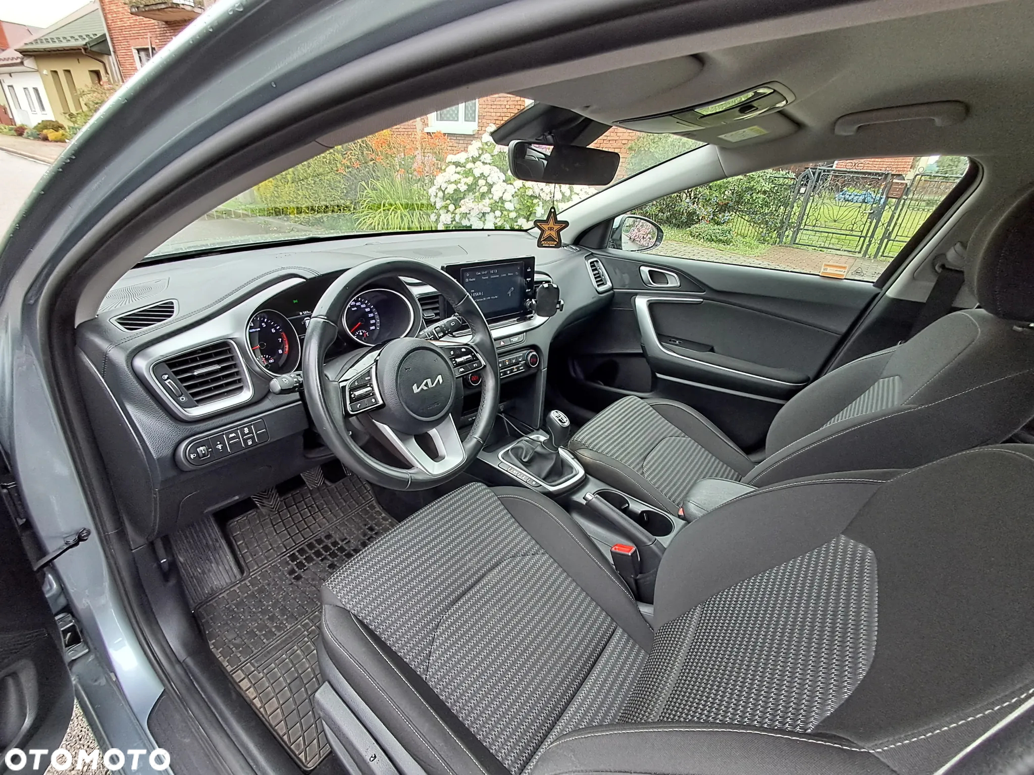 Kia Ceed 1.5 T-GDI M - 15
