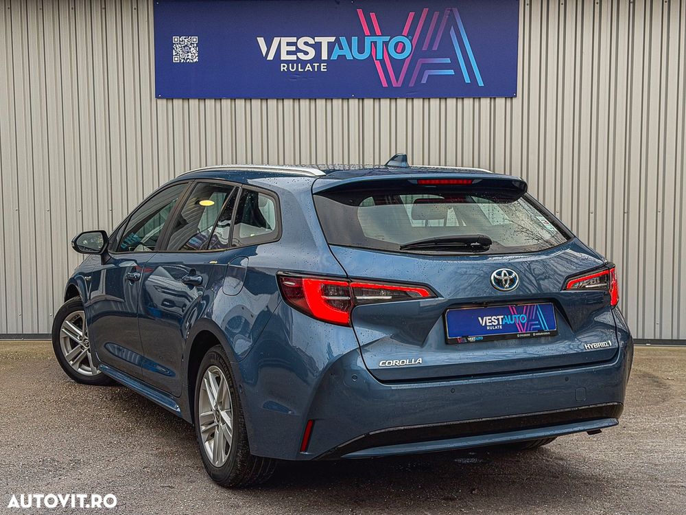 Toyota Corolla 1.8 Hybrid Touring Sports Business Edition - 2