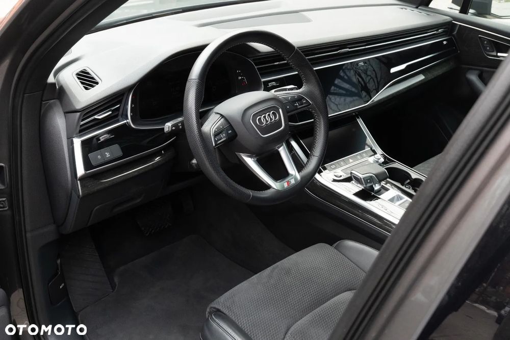 Audi Q7 - 19