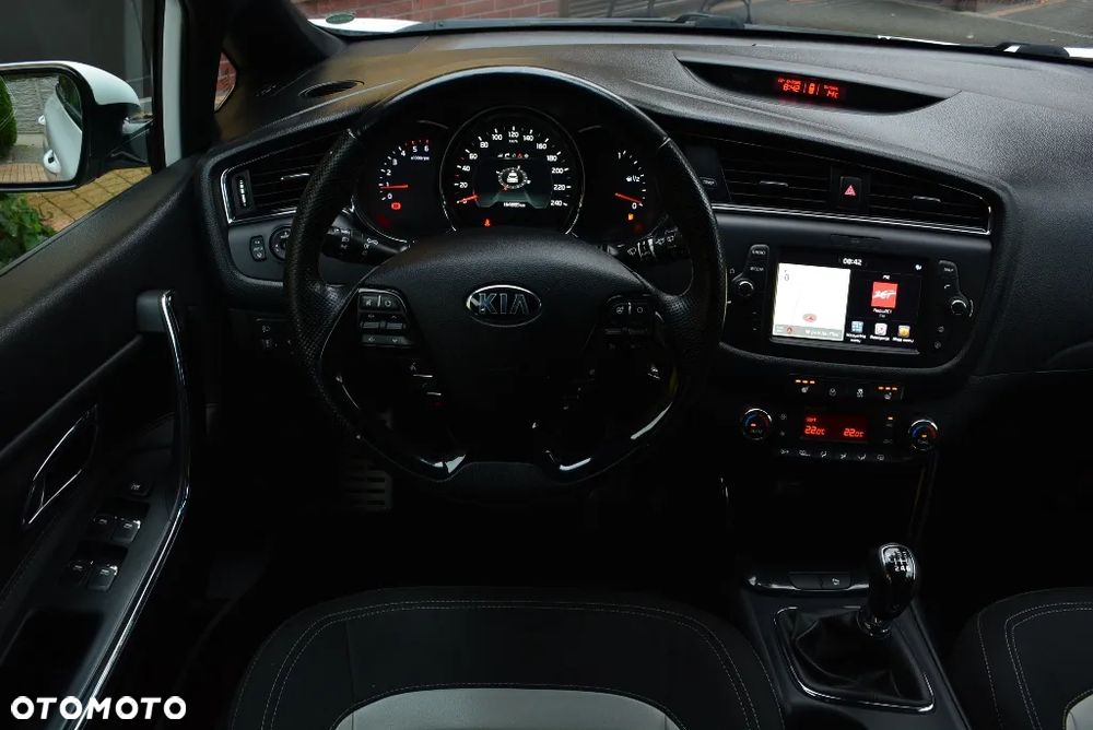 Kia Ceed 1.6 CRDi GT Line - 9