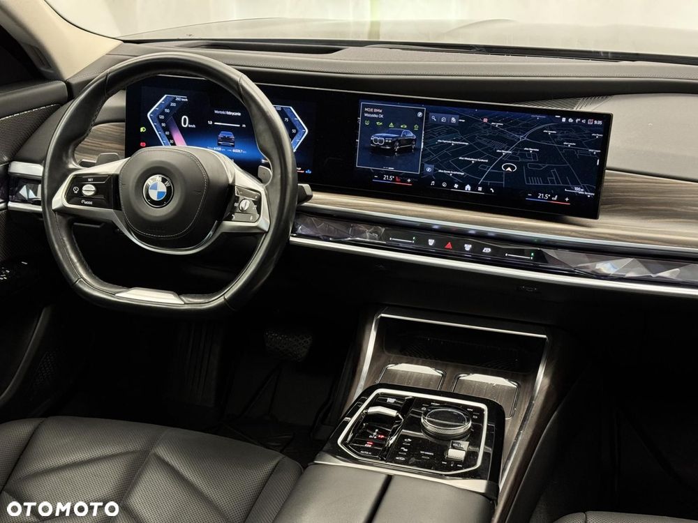 BMW Seria 7 - 29