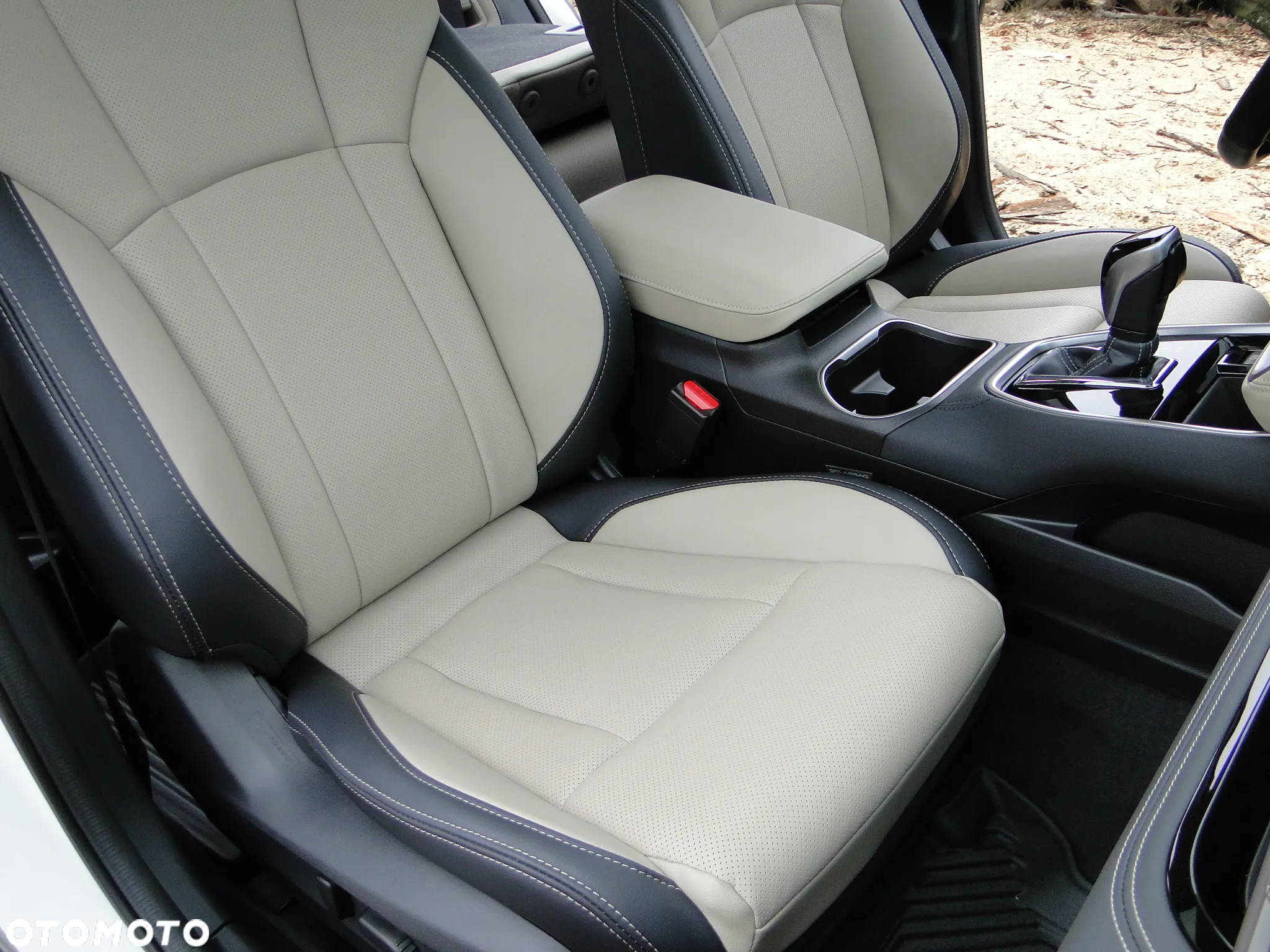Subaru Outback - 30