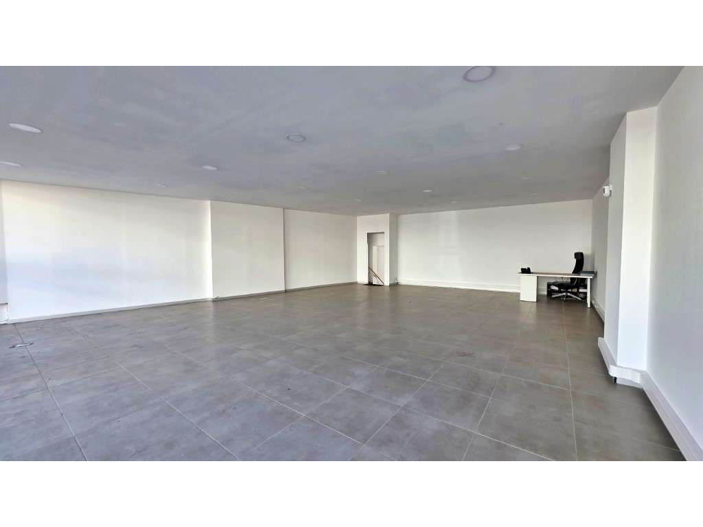 Espaço comercial em Paranhos - Grande imagem: 3/20