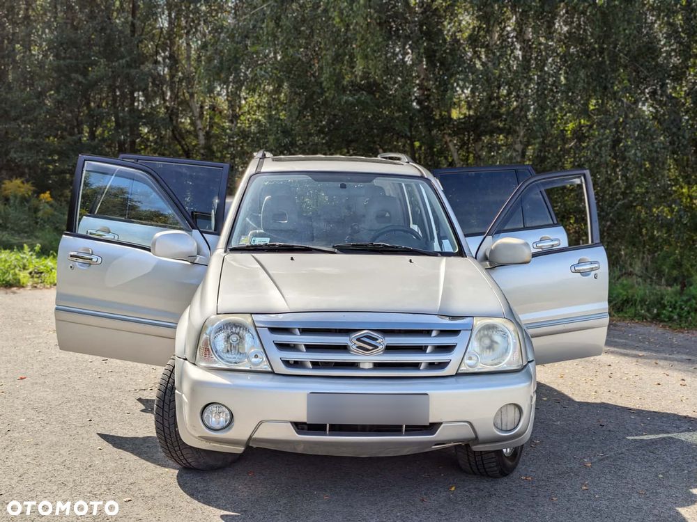 Suzuki Grand Vitara 2.7 V6 7os - 9