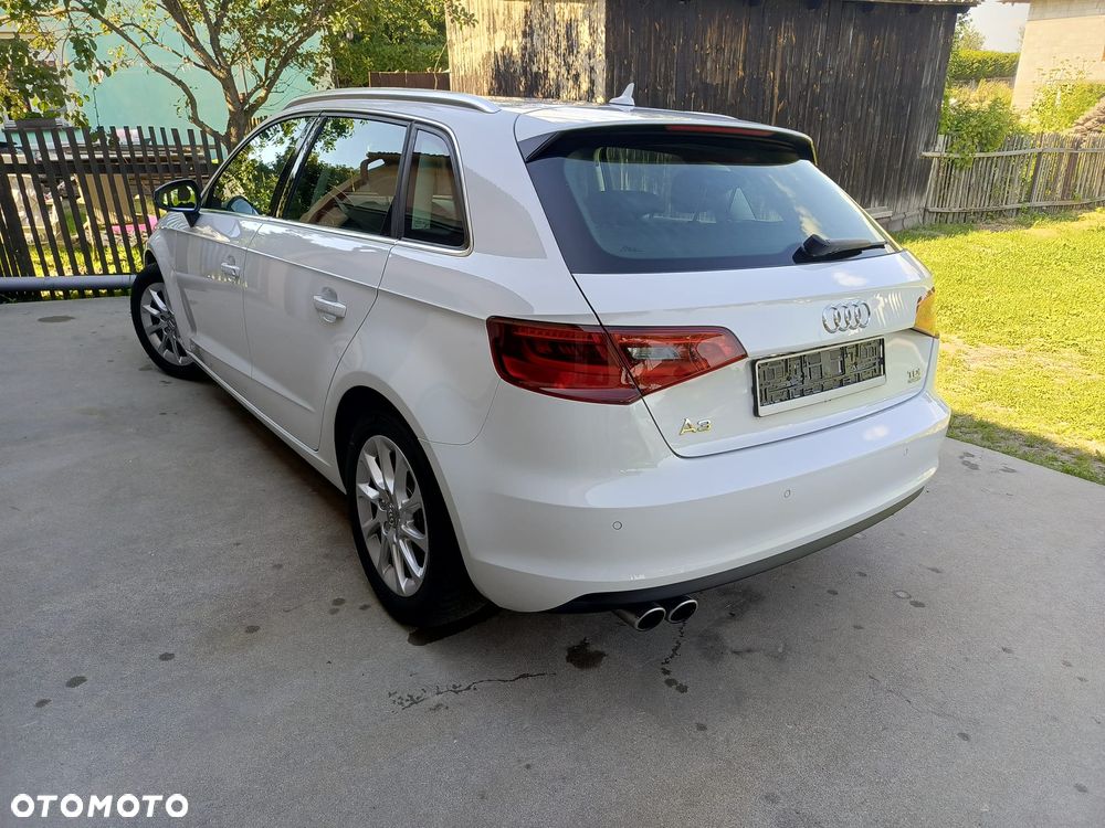 Audi A3 Sportback 2.0 TDI (clean diesel) quattro Attraction - 3