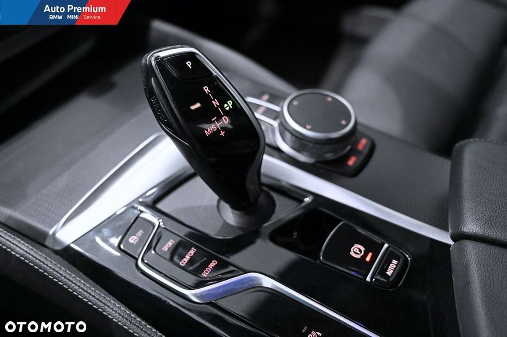 BMW Seria 5 520i mHEV - 7
