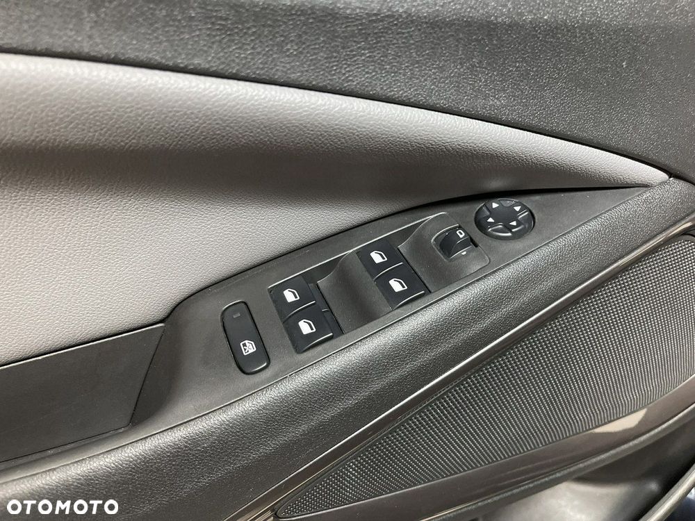 Opel Crossland X 1.2 Start/Stop Ultimate - 17