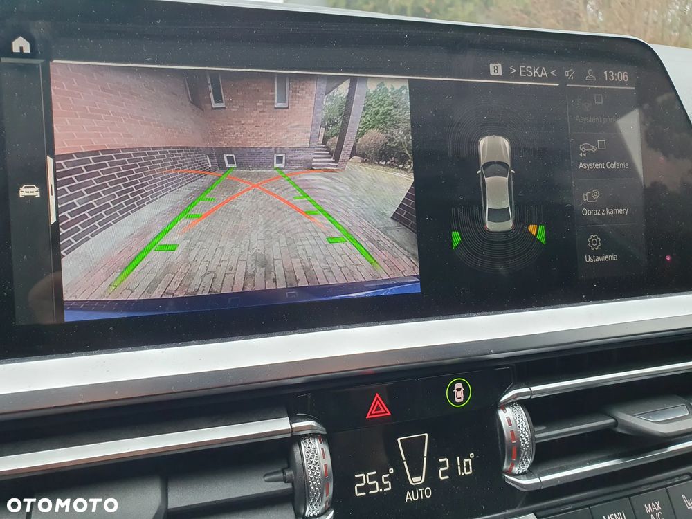 BMW Seria 3 320d Edition M Sport Shadow - 11